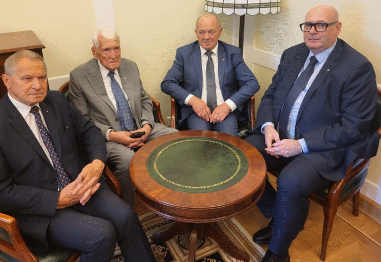 PSL rozpoznaje teren, testując reakcje Konfederacji. Do wyborów parlamentarnych daleko, ale partyjne tuż tuż...