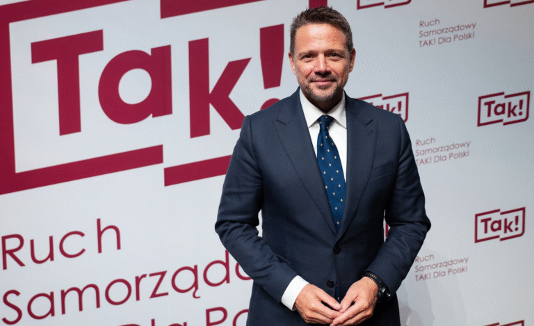 Nowy szef „Tak! Dla Polski”, czyli „przegryw” na czele ludzi sukcesu