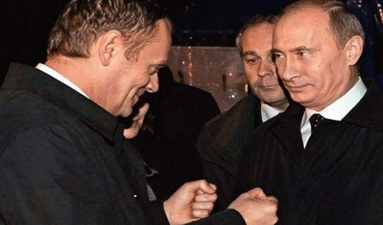 „Test na patriotyzm”? Premier Tusk oblał go już lata temu! Donald Tusk straszy „prorosyjskimi nastrojami” i wytyka innym brak odpowiedzialności. Tymczasem to on przez lata torował Rosji drogę do Europy i zabiegał o względy Putina.
