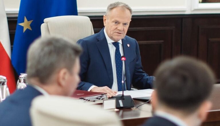 Fatalny sondaż dla Tuska. Polacy tracą cierpliwość do rządu!