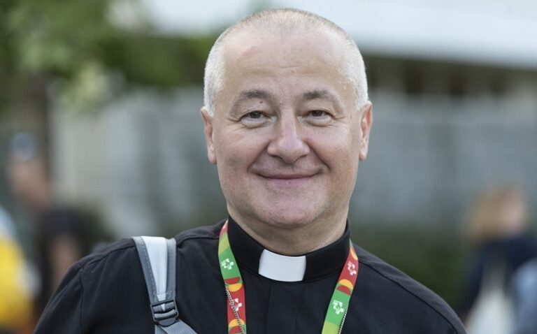 Fot.: kosciol.wiara.pl/„Albo zmienimy mentalność, albo będziemy pilnować struktur”. Mocna diagnoza biskupa z Sosnowca